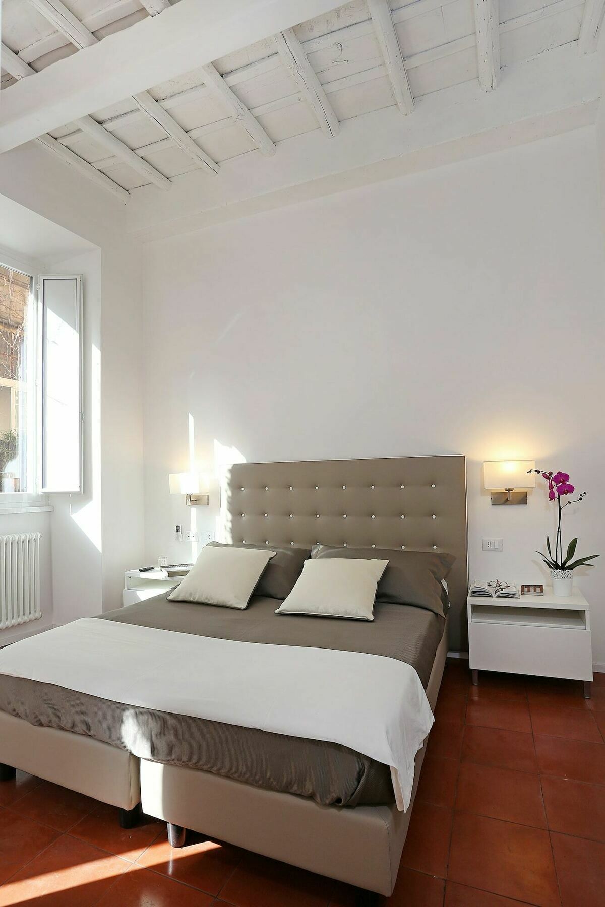 Domus Croce Bed & Breakfast Rome Exterior photo